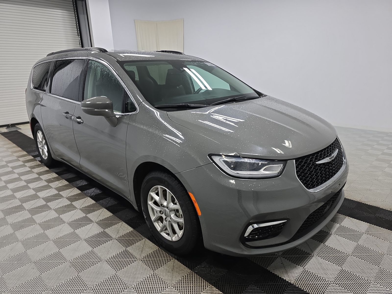 2022 Chrysler Pacifica Touring L FWD