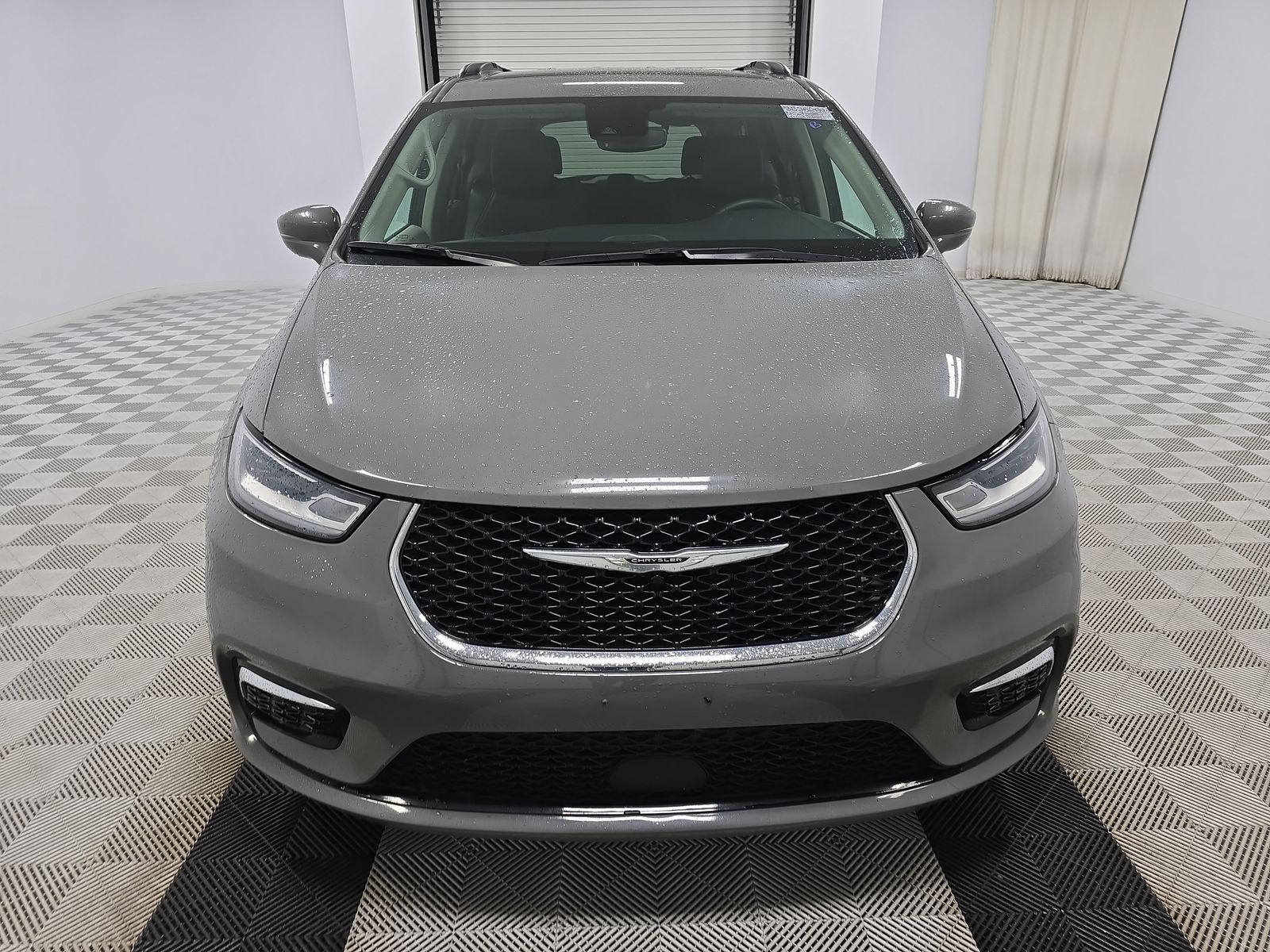 2022 Chrysler Pacifica Touring L FWD