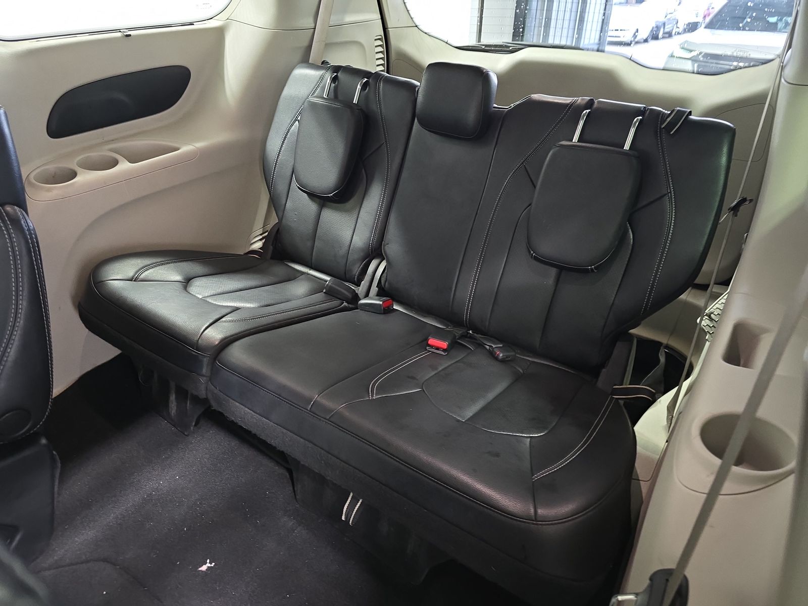 2022 Chrysler Pacifica Touring L FWD