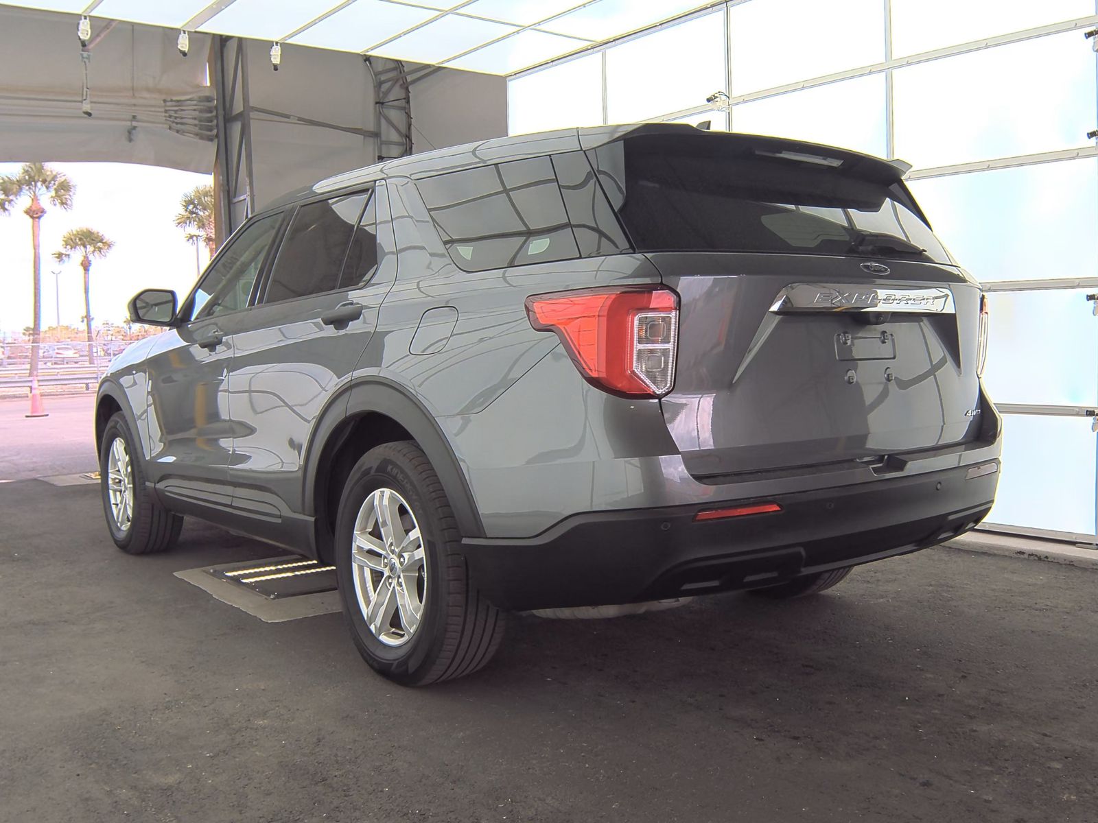 2022 Ford Explorer Base AWD