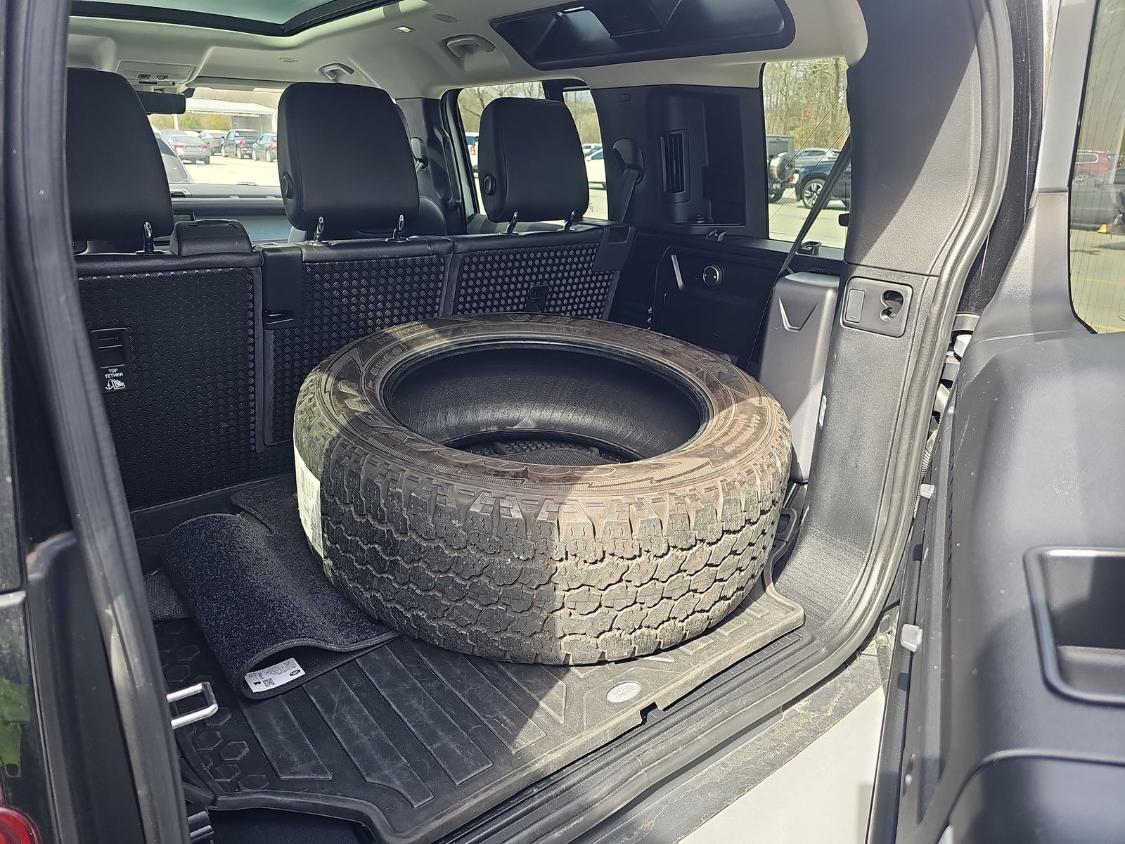 2020 Land Rover Defender 110 First Edition AWD