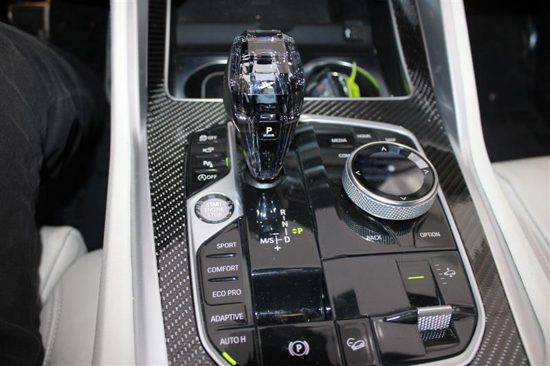 BMW X6 xDrive40i M SPORT LINE снимка BMW X6 xDrive40i M SPORT LINE