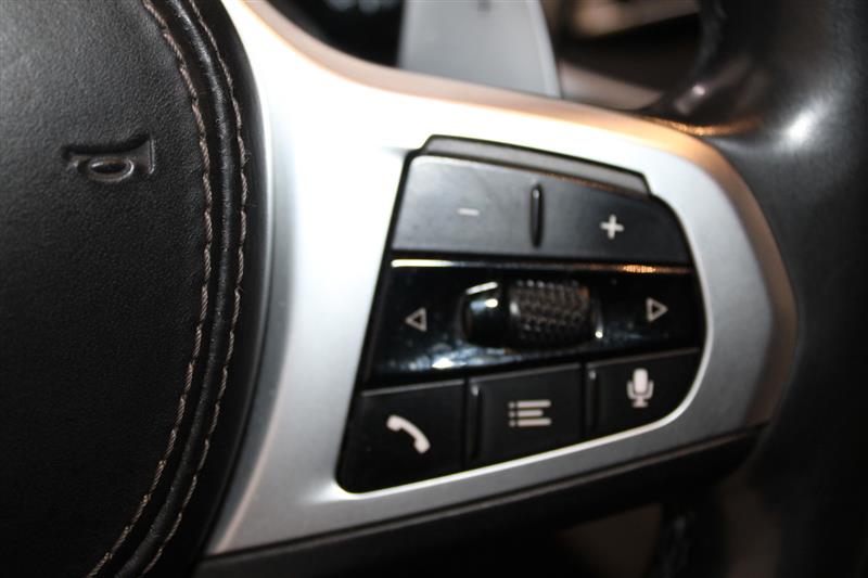 BMW X6 xDrive40i M SPORT LINE снимка BMW X6 xDrive40i M SPORT LINE