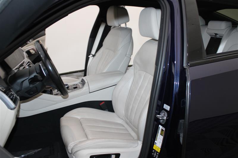 BMW X6 xDrive40i M SPORT LINE снимка BMW X6 xDrive40i M SPORT LINE