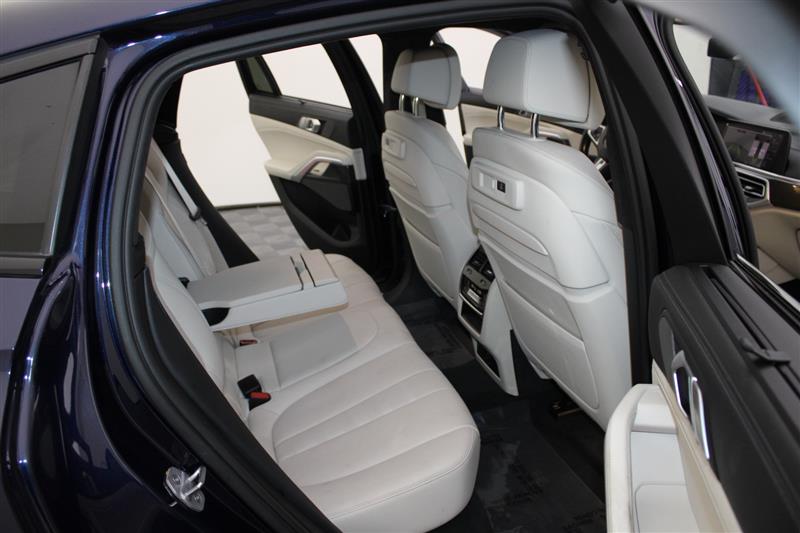 BMW X6 xDrive40i M SPORT LINE снимка BMW X6 xDrive40i M SPORT LINE