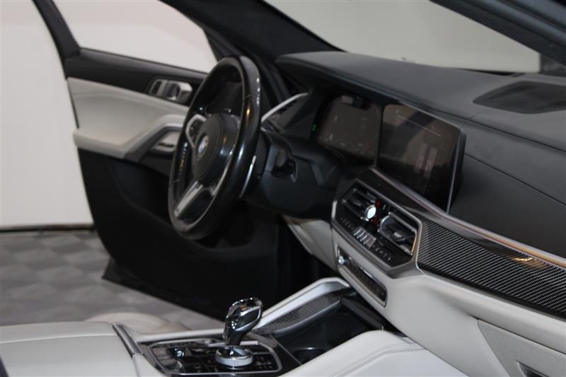 BMW X6 xDrive40i M SPORT LINE снимка BMW X6 xDrive40i M SPORT LINE
