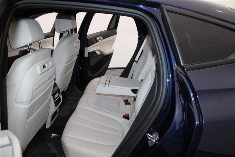 BMW X6 xDrive40i M SPORT LINE снимка BMW X6 xDrive40i M SPORT LINE