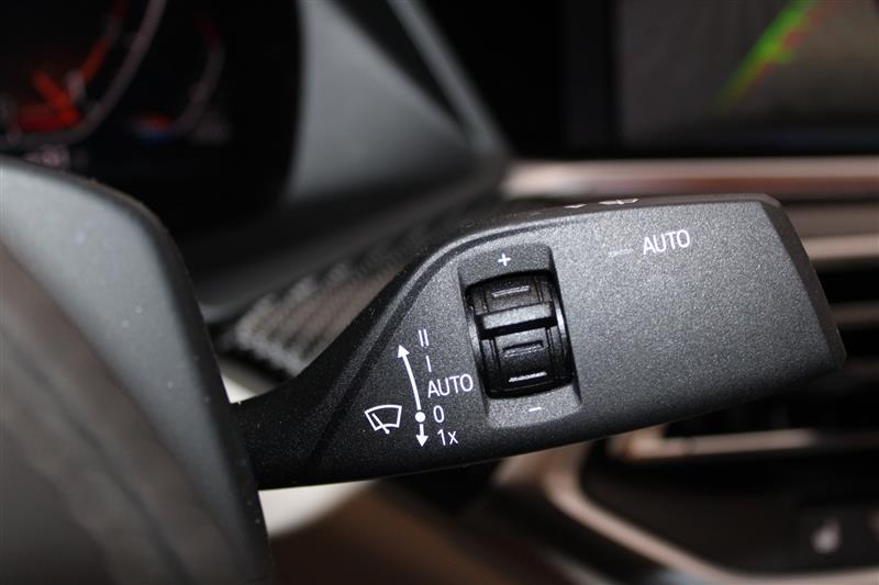 BMW X6 xDrive40i M SPORT LINE снимка BMW X6 xDrive40i M SPORT LINE