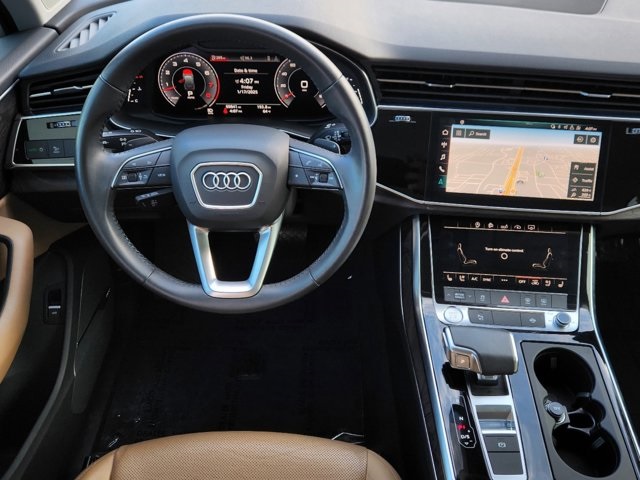 Audi Q7 Premium Plus 55 TFSI снимка Audi Q7 Premium Plus 55 TFSI