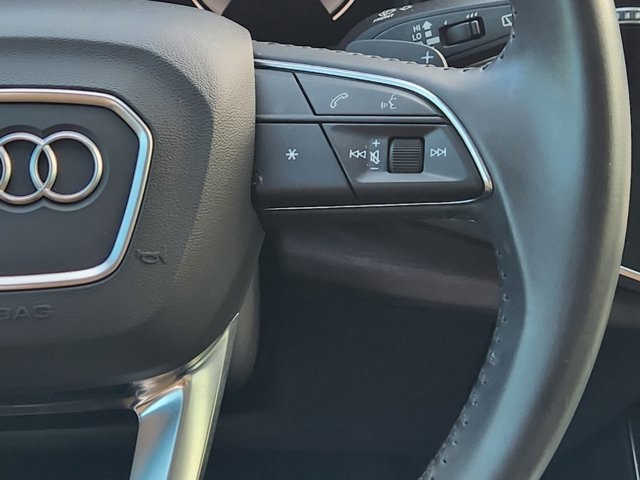 Audi Q7 Premium Plus 55 TFSI снимка Audi Q7 Premium Plus 55 TFSI
