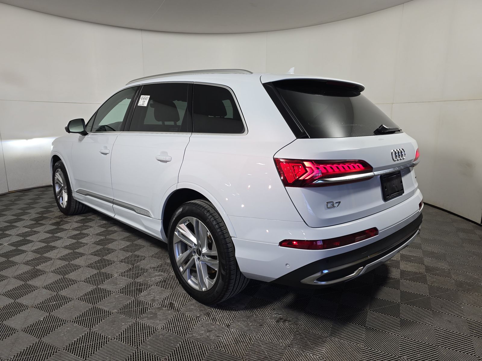 2023 Audi Q7 Premium Plus AWD