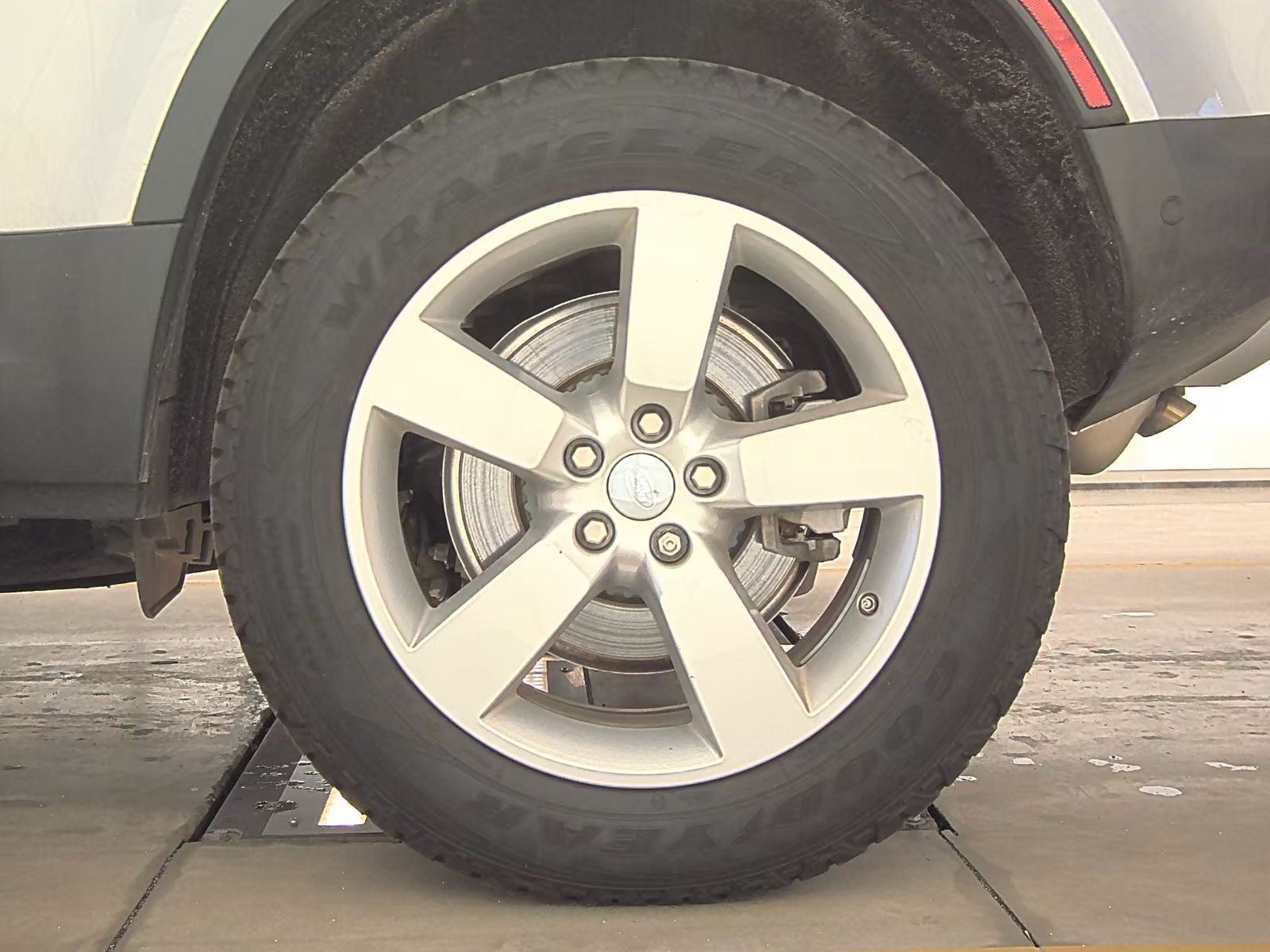 2020 Land Rover Defender 110 First Edition AWD