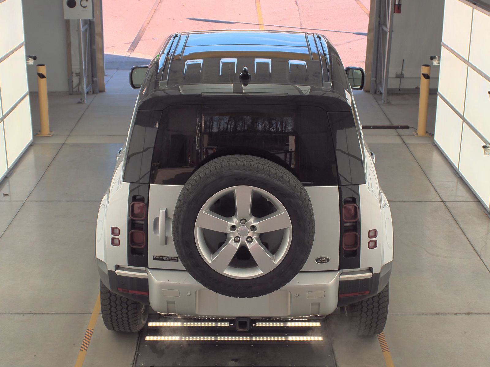 2020 Land Rover Defender 110 First Edition AWD