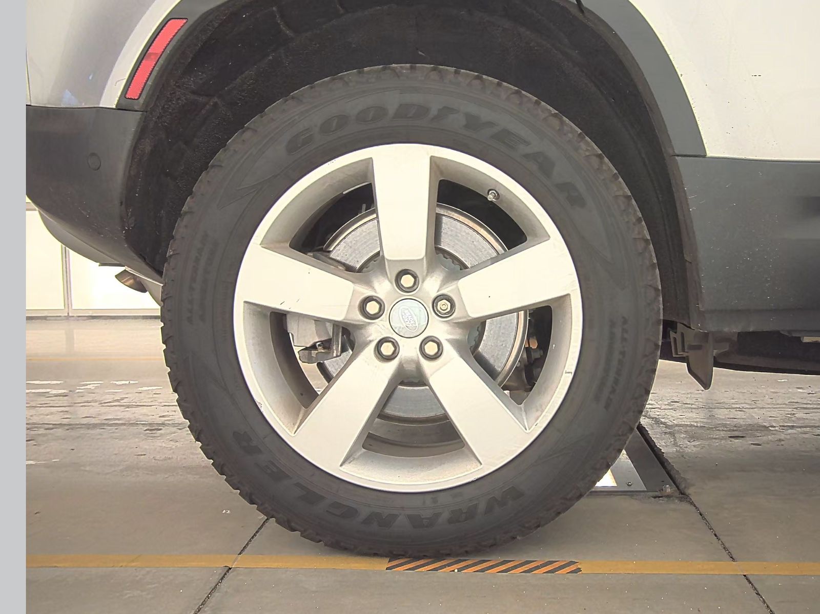 2020 Land Rover Defender 110 First Edition AWD