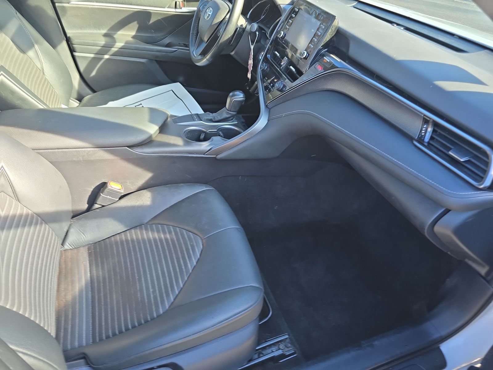 2022 Toyota Camry SE FWD