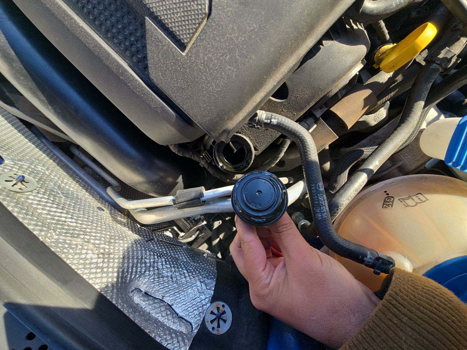 2014 Volkswagen Beetle 2.0T GSR FWD