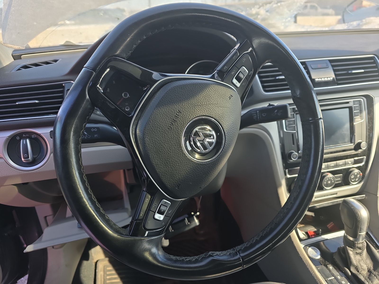 2019 Volkswagen Passat 2.0T Wolfsburg Edition FWD