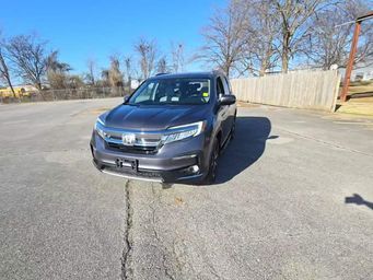2019 Honda Pilot Touring 7-Passenger