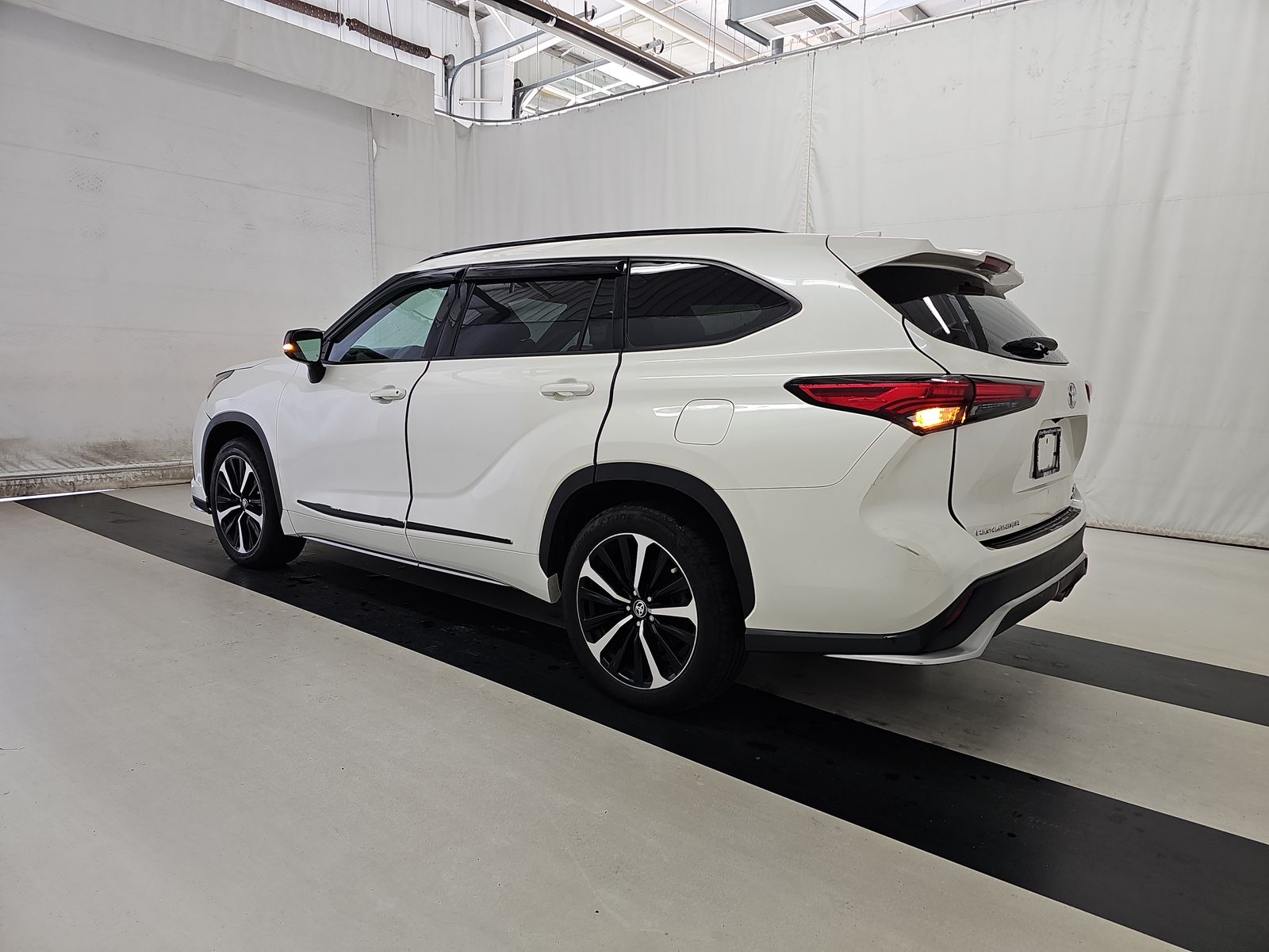 2021 Toyota Highlander XSE AWD