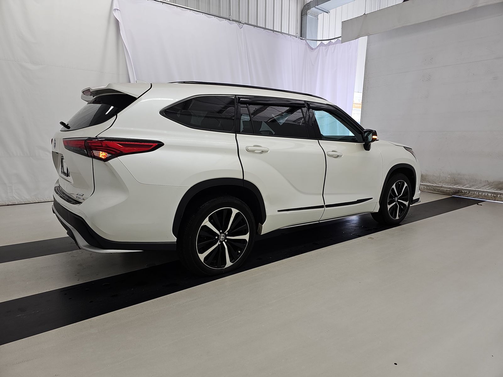 2021 Toyota Highlander XSE AWD