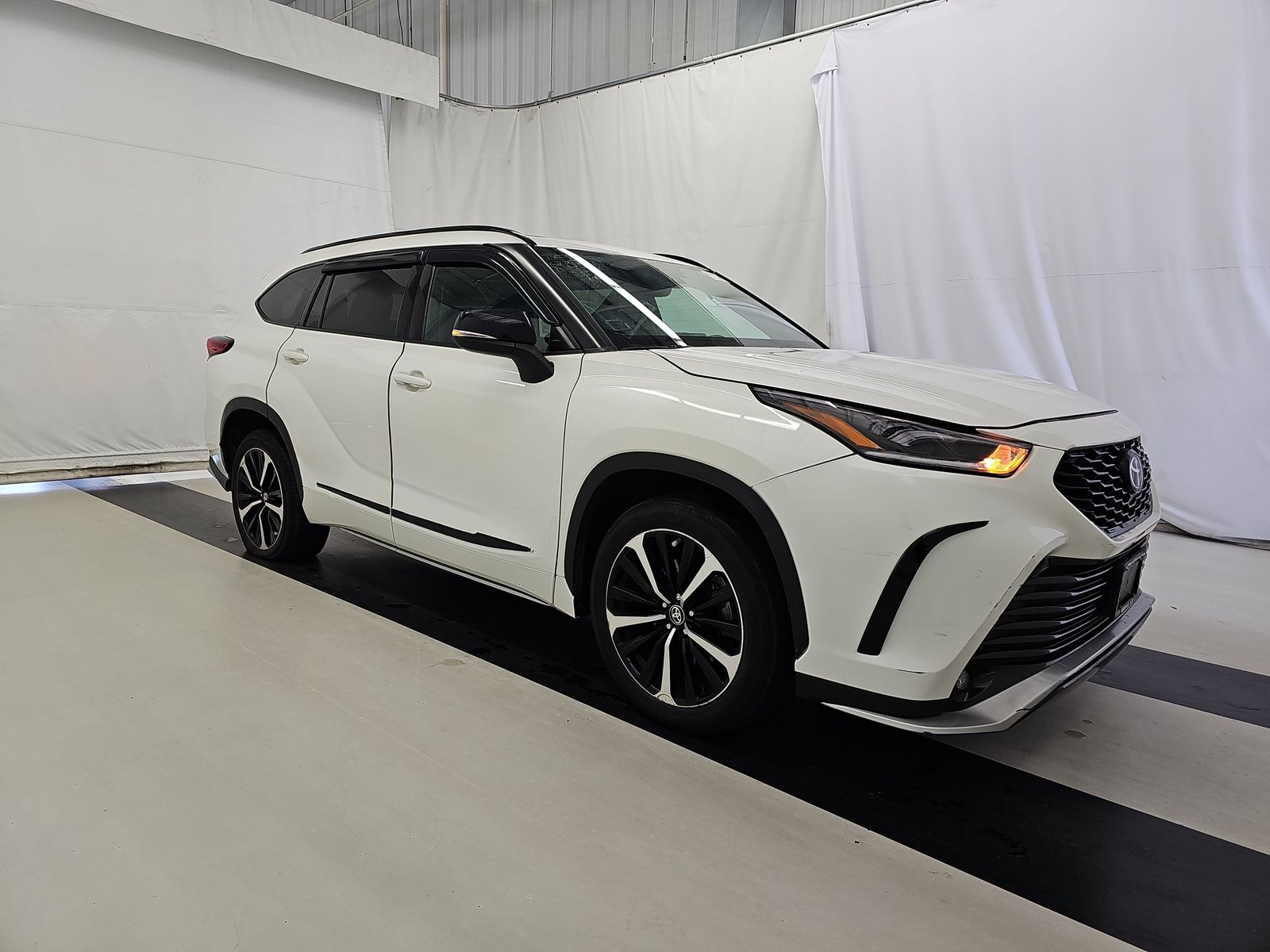 2021 Toyota Highlander XSE AWD