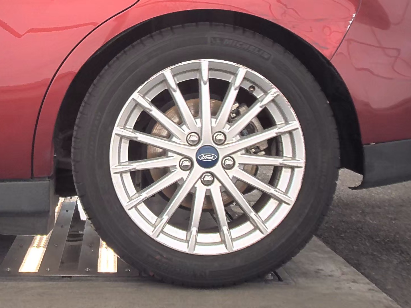 2015 Ford C-MAX Hybrid SE FWD