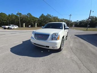 2014 GMC Yukon Denali 5SA