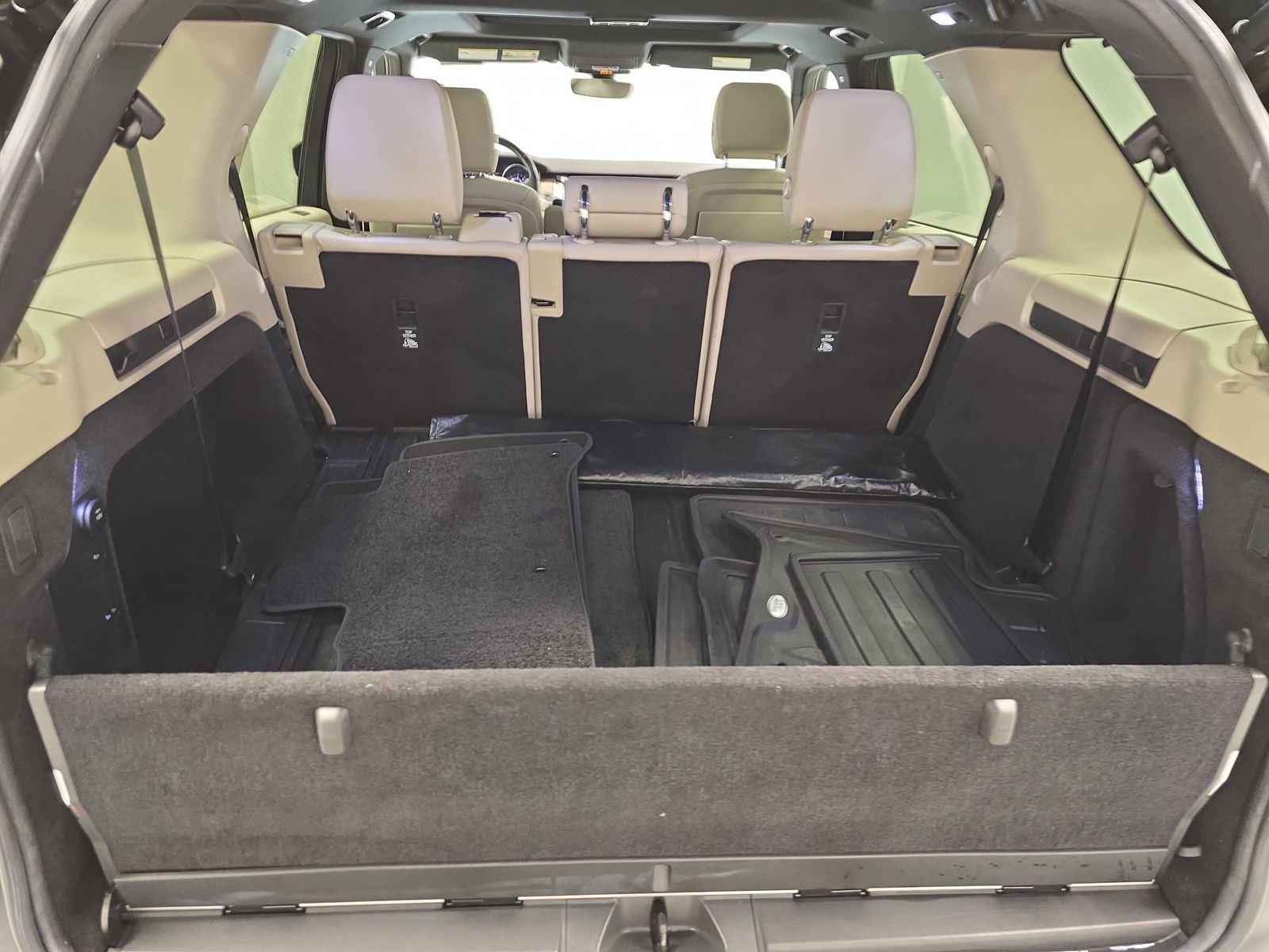 2017 Land Rover Discovery HSE AWD