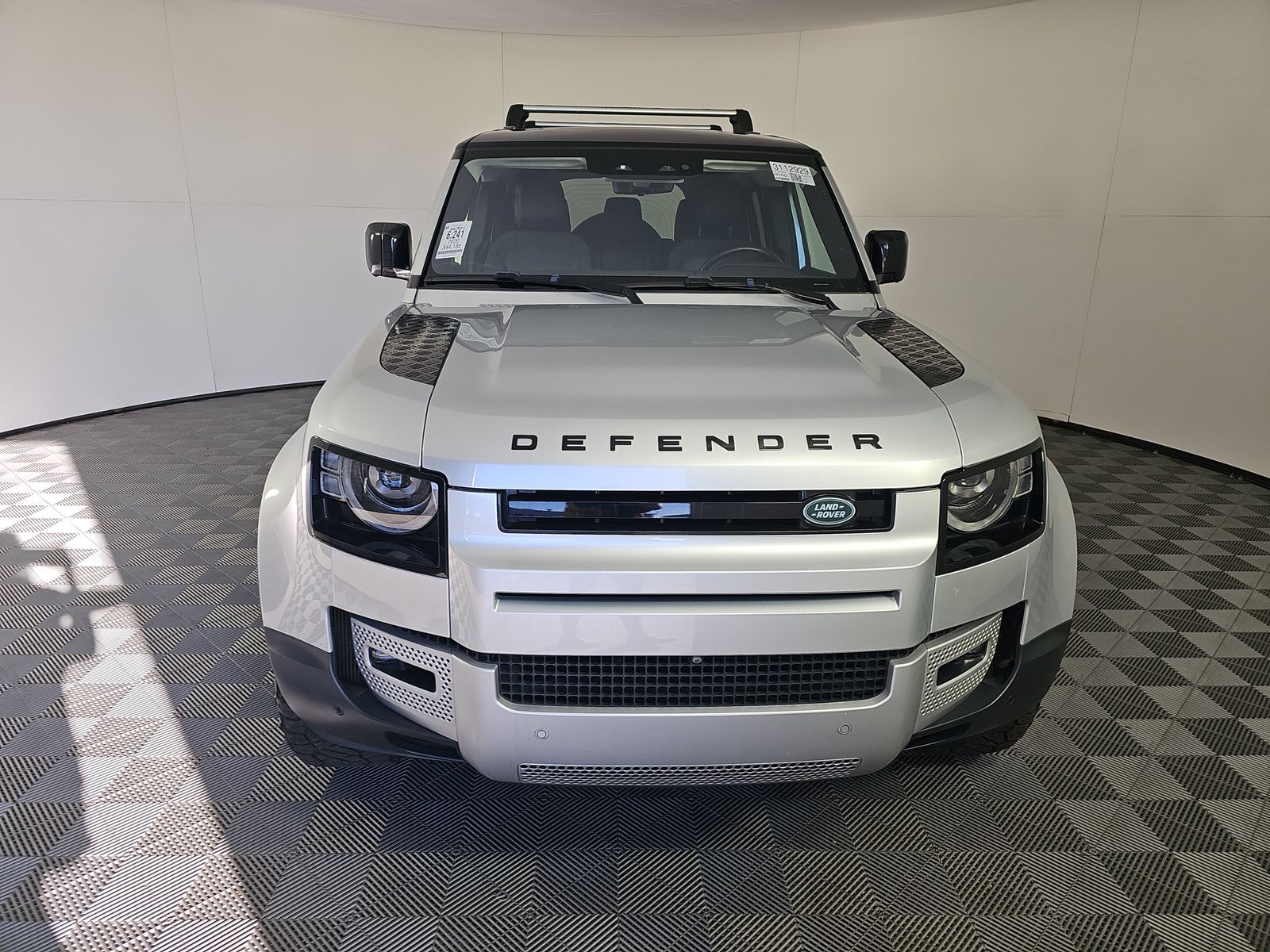 2020 Land Rover Defender 110 First Edition AWD