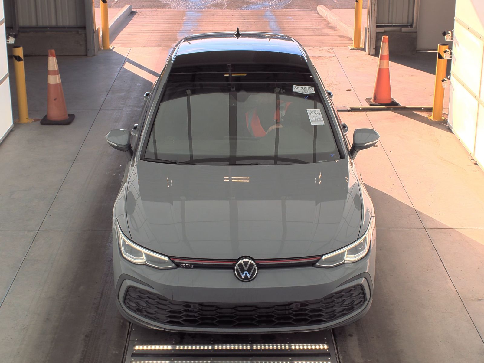 2022 Volkswagen Golf GTI 2.0T SE FWD