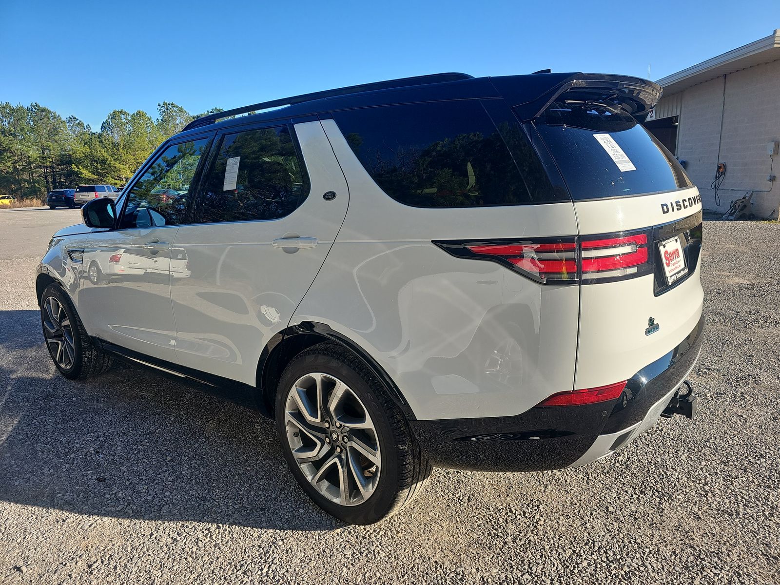 2020 Land Rover Discovery Landmark Edition AWD