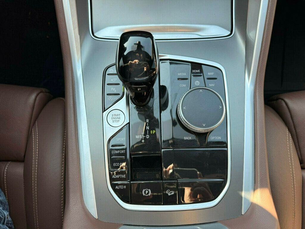 BMW X6 Sports Activity Vehicle xDrive40i M SPORT LINE снимка BMW X6 Sports Activity Vehicle xDrive40i M SPORT LINE