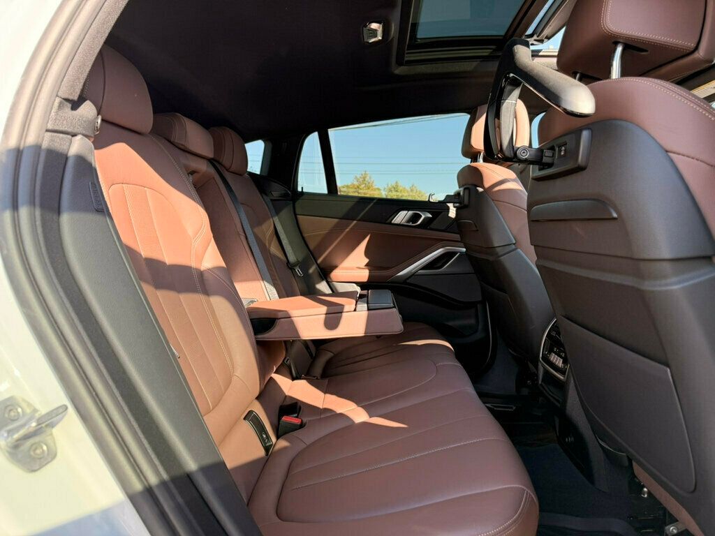 BMW X6 Sports Activity Vehicle xDrive40i M SPORT LINE снимка BMW X6 Sports Activity Vehicle xDrive40i M SPORT LINE