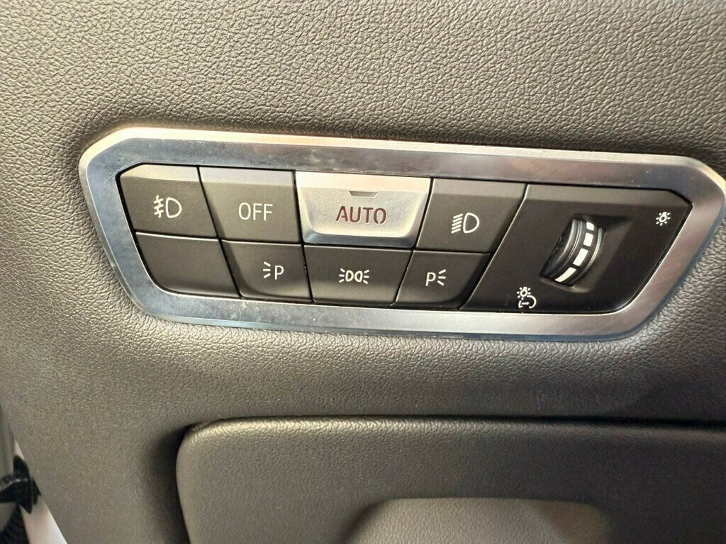 BMW X6 Sports Activity Vehicle xDrive40i M SPORT LINE снимка BMW X6 Sports Activity Vehicle xDrive40i M SPORT LINE