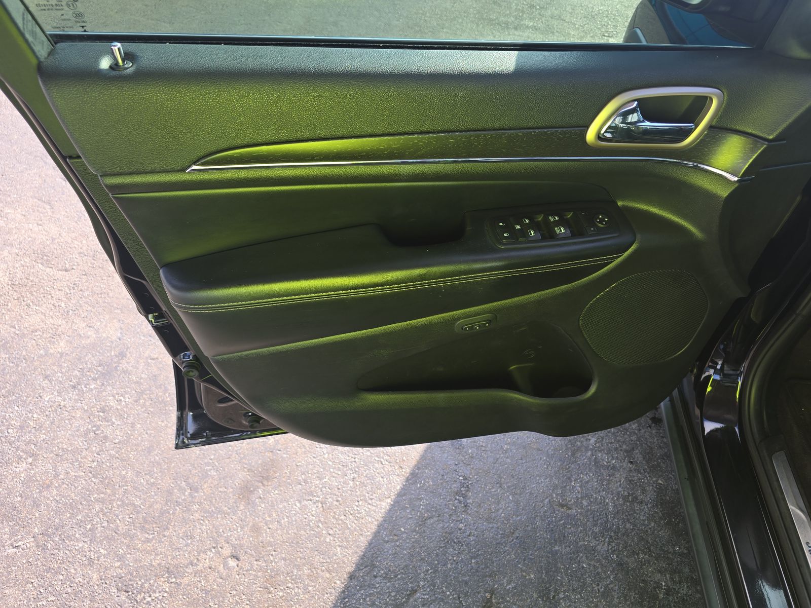 2017 Jeep Grand Cherokee Limited RWD