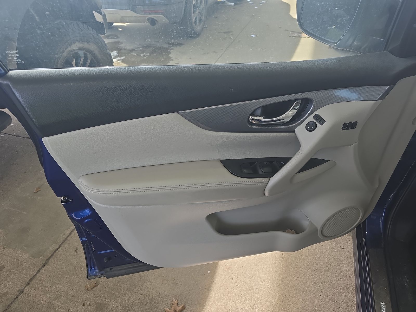 2020 Nissan Rogue Sport SL FWD