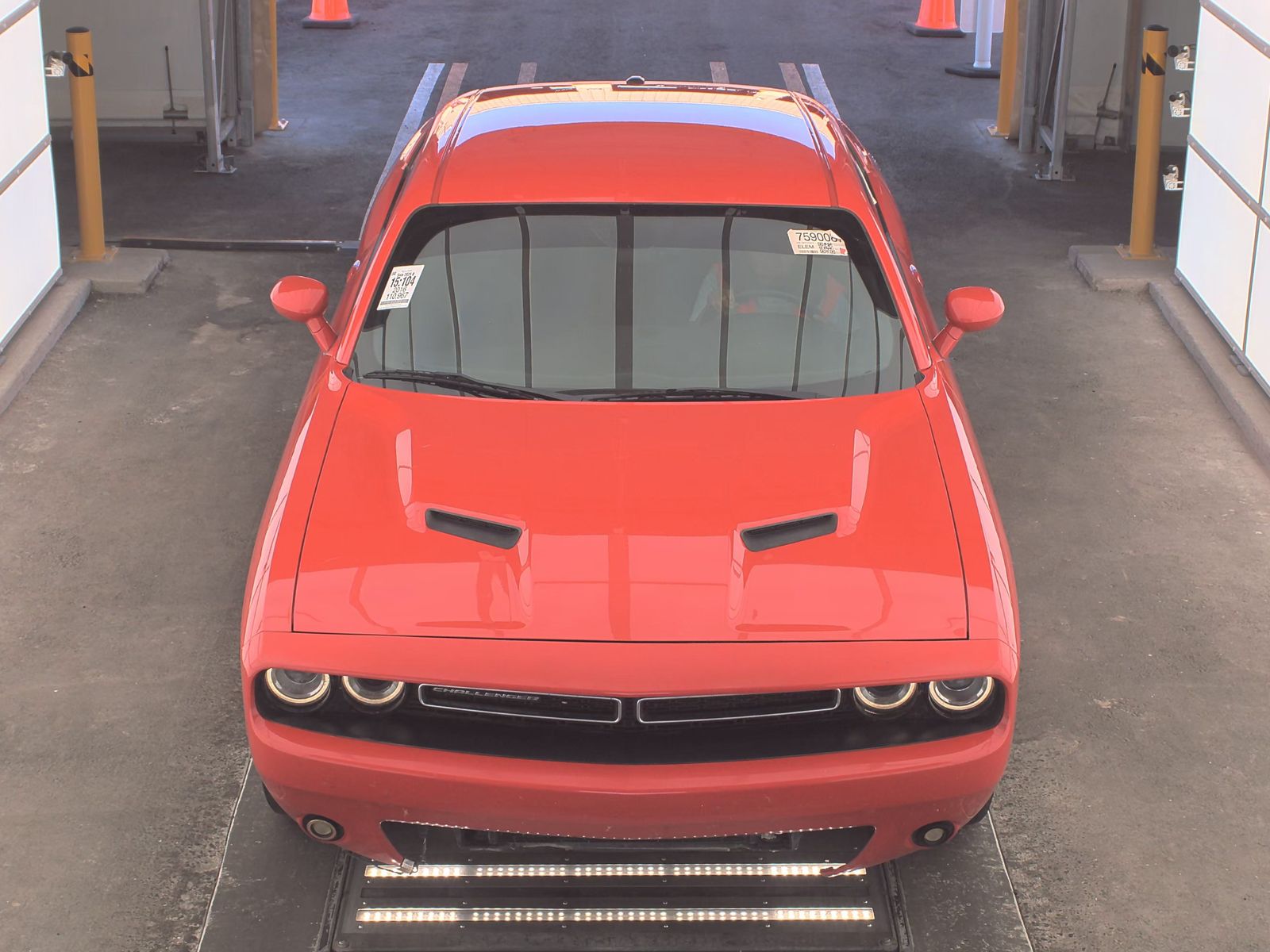 2016 Dodge Challenger SXT RWD