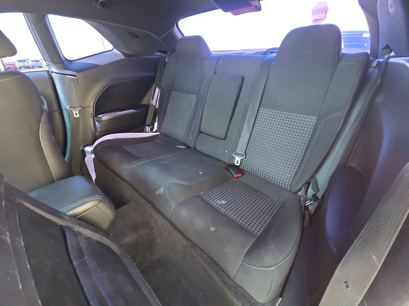 2016 Dodge Challenger SXT RWD