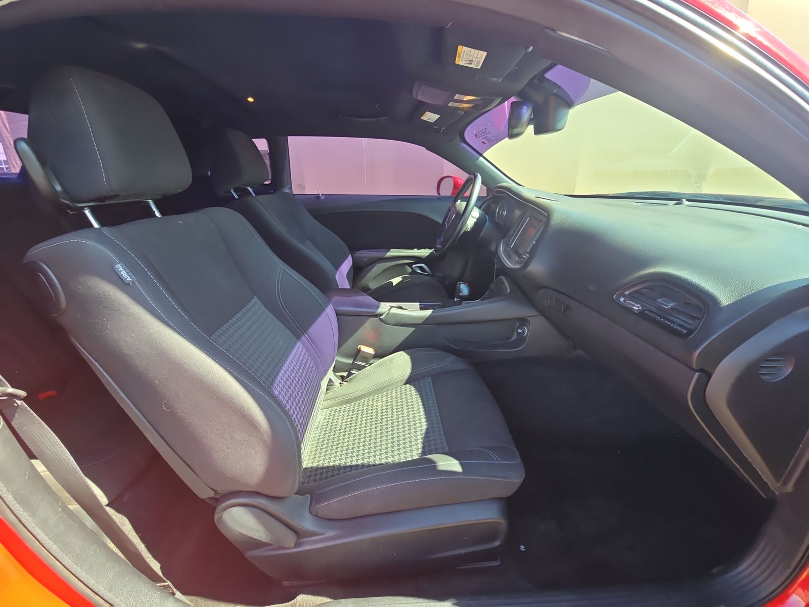 2016 Dodge Challenger SXT RWD