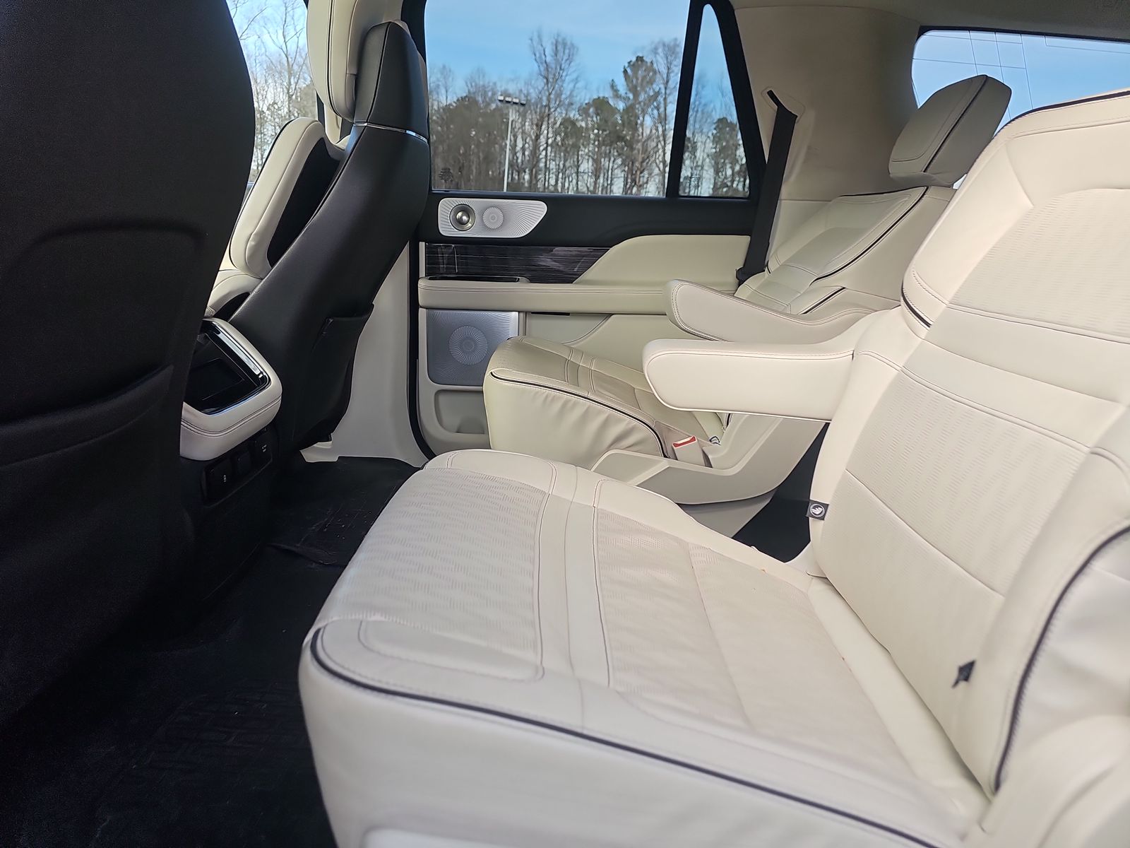 2022 Lincoln Navigator L Black Label AWD