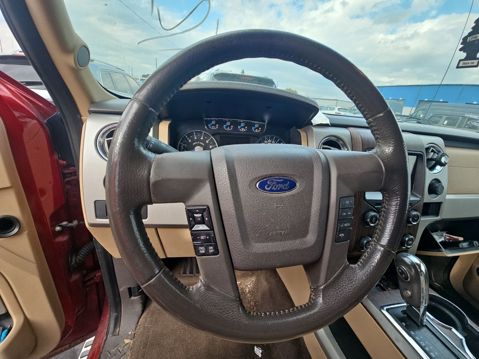 2013 Ford F-150 Lariat RWD