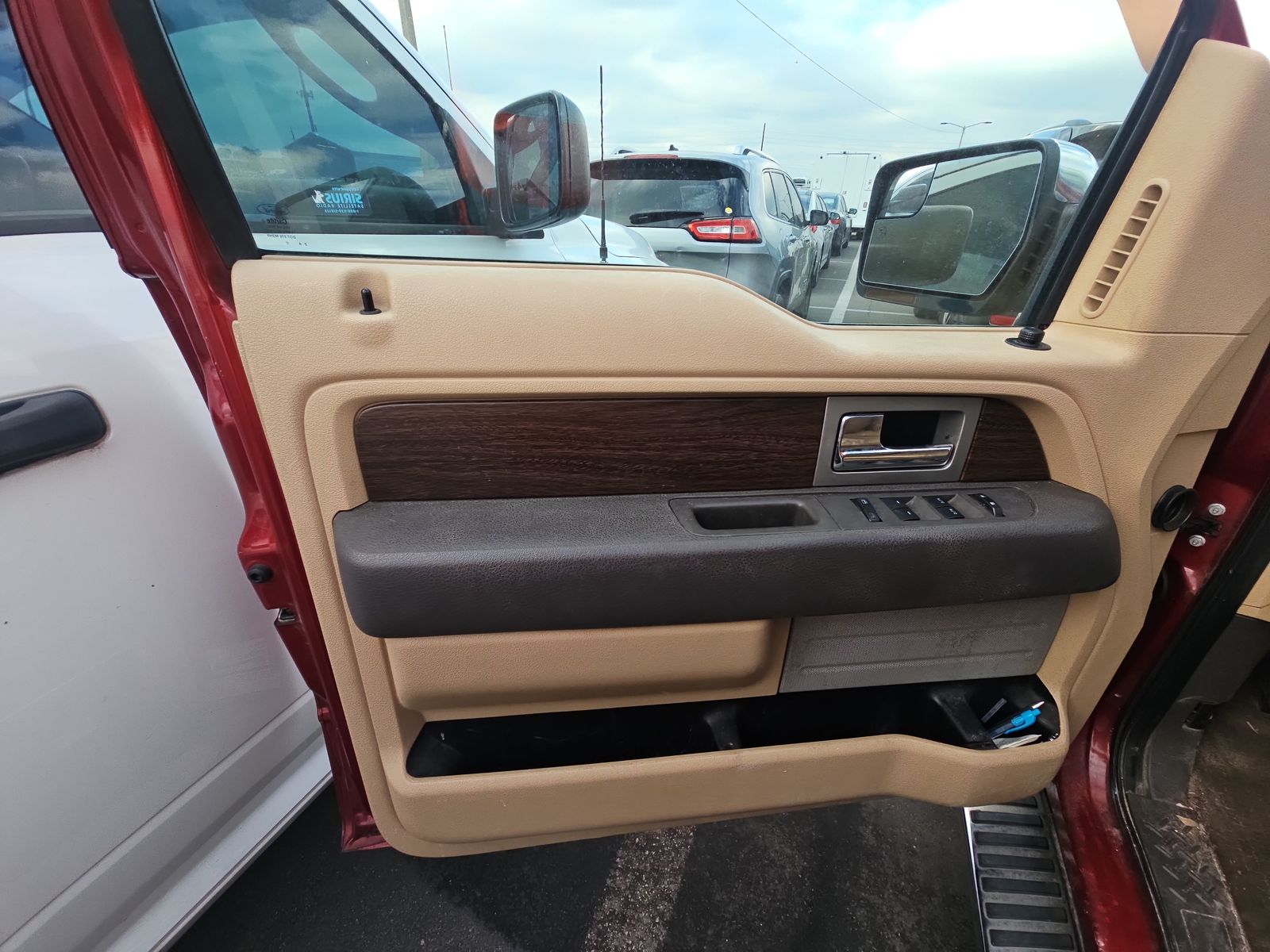 2013 Ford F-150 Lariat RWD