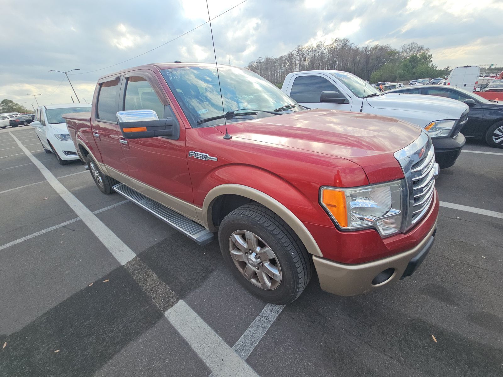 2013 Ford F-150 Lariat RWD