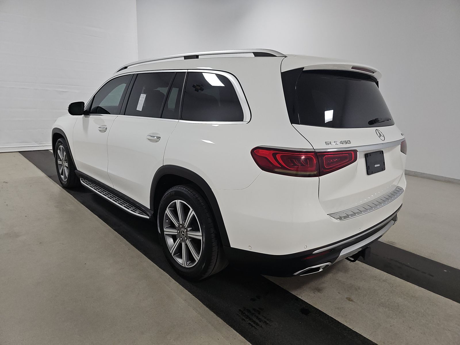 Mercedes-Benz GLS 450 4MATIC снимка Mercedes-Benz GLS 450 4MATIC