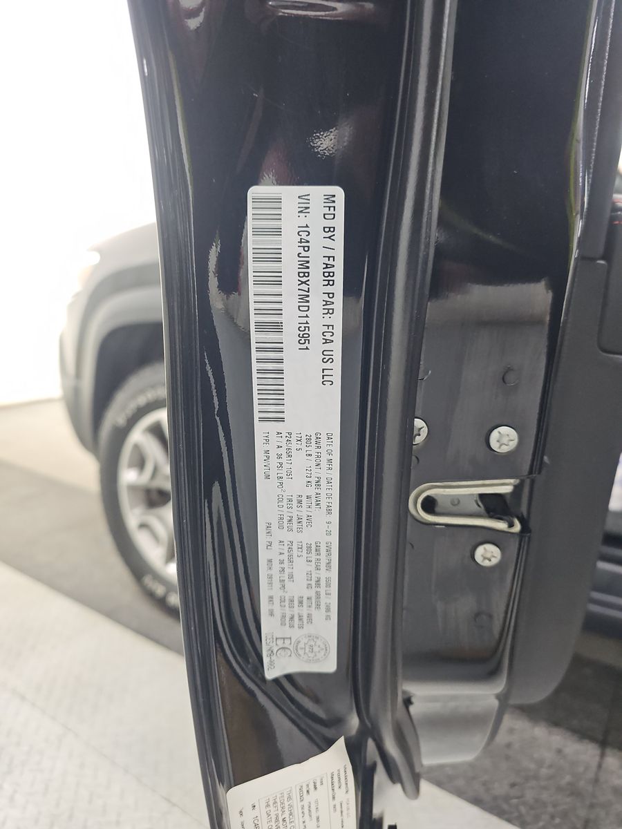 2021 Jeep Cherokee Trailhawk Elite AWD