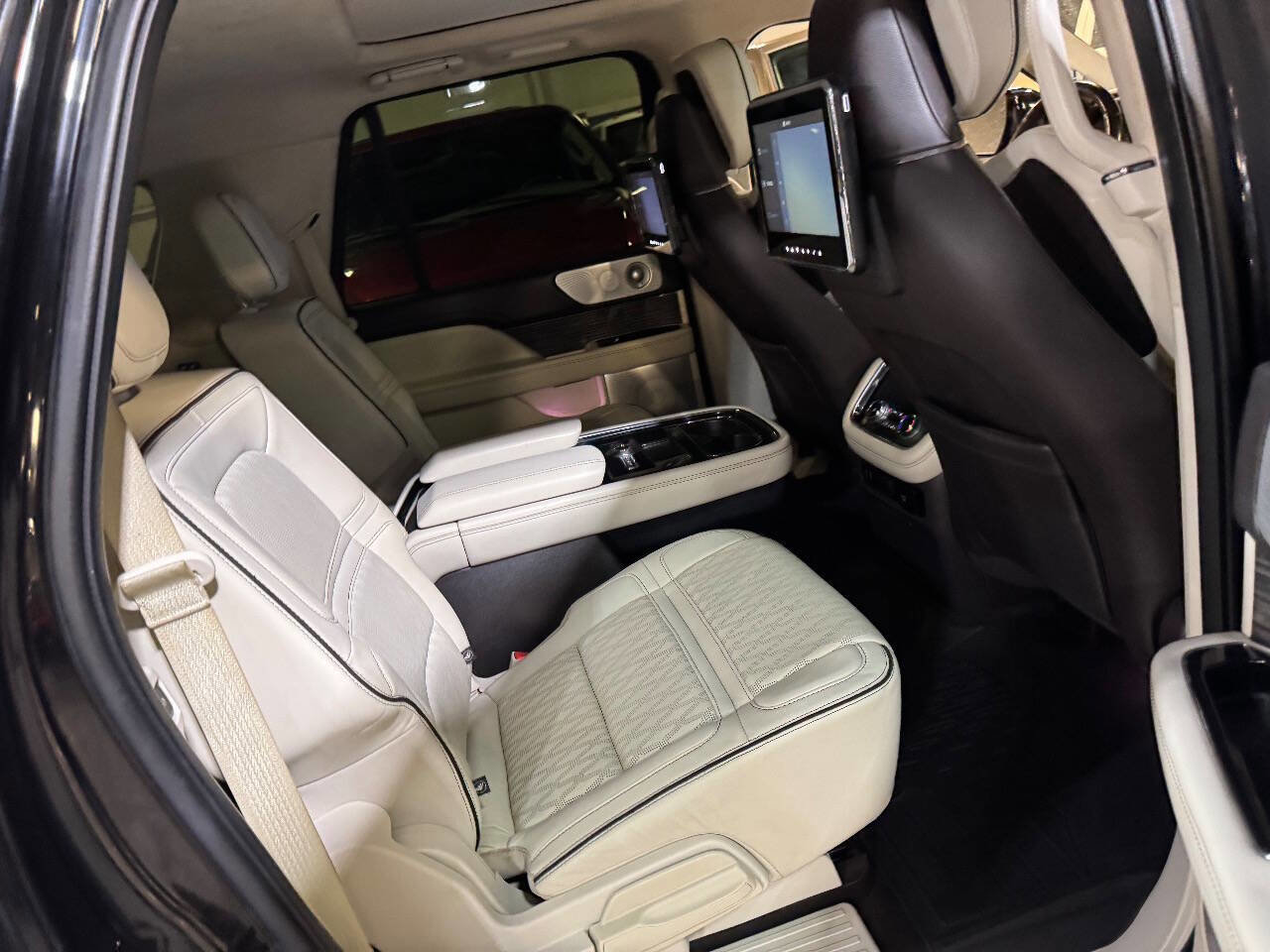 2018 Lincoln Navigator L Black Label AWD