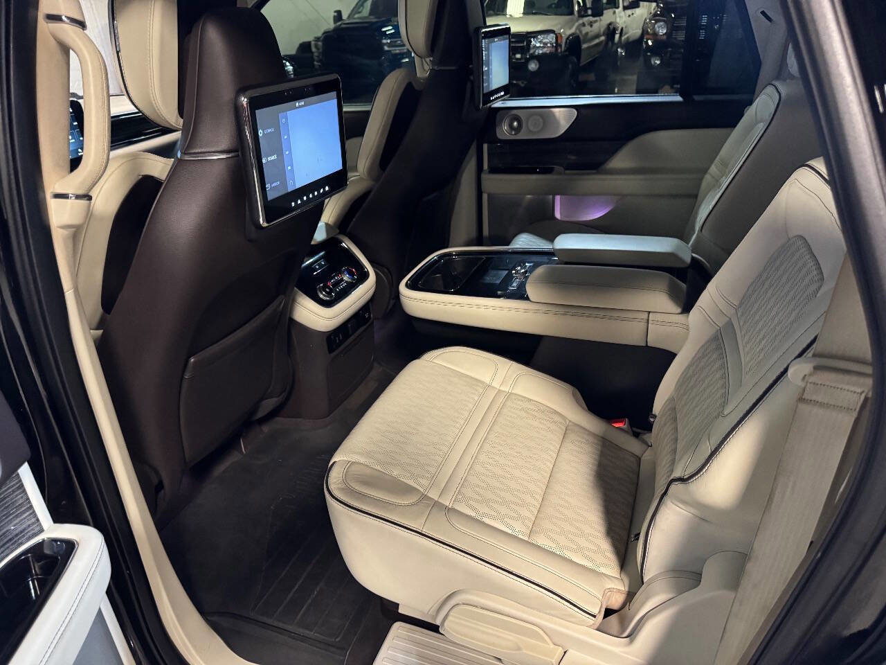 2018 Lincoln Navigator L Black Label AWD