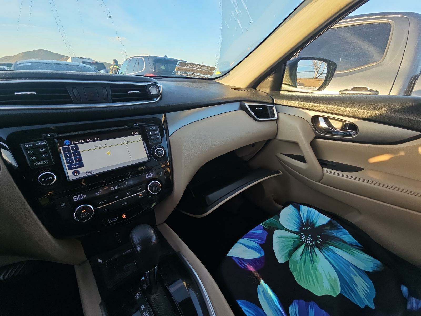 2016 Nissan Rogue SV FWD