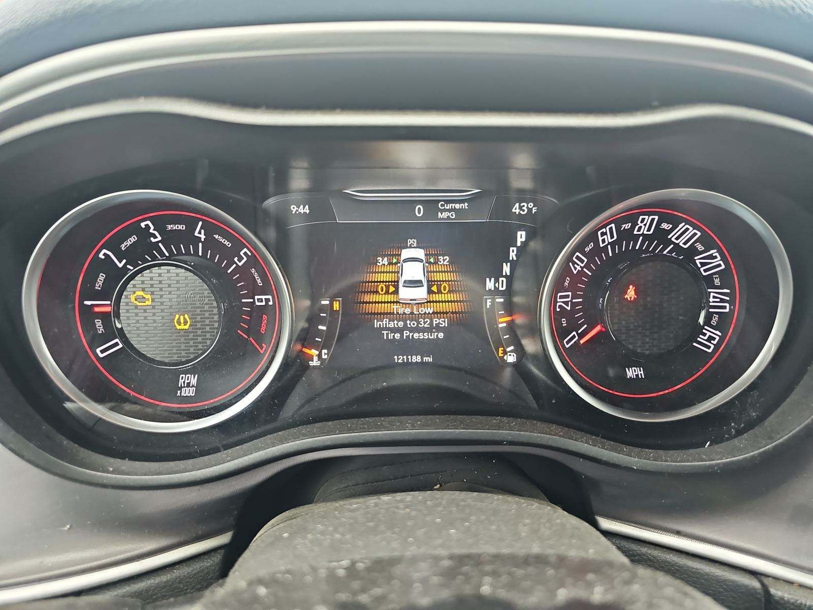 2019 Dodge Challenger SXT RWD