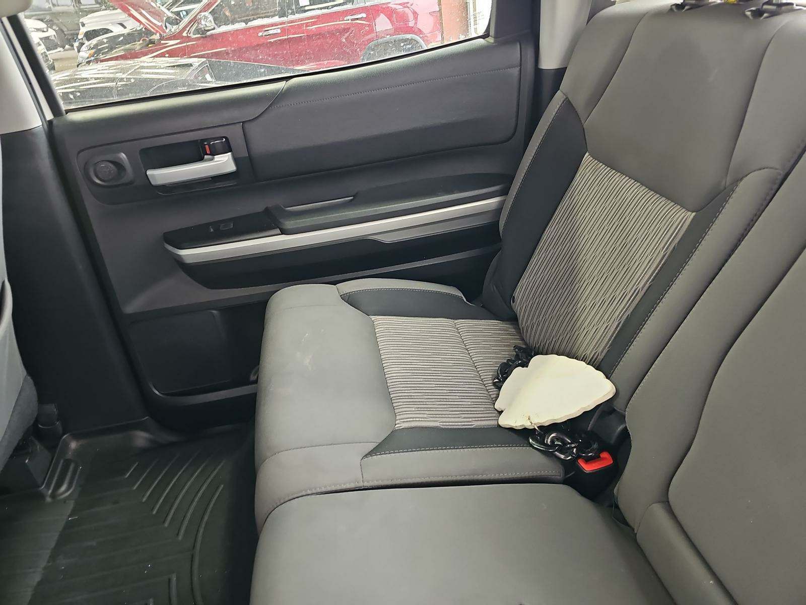 2017 Toyota Tundra SR5 RWD